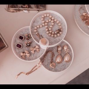 The 2Bandits catch all tray set